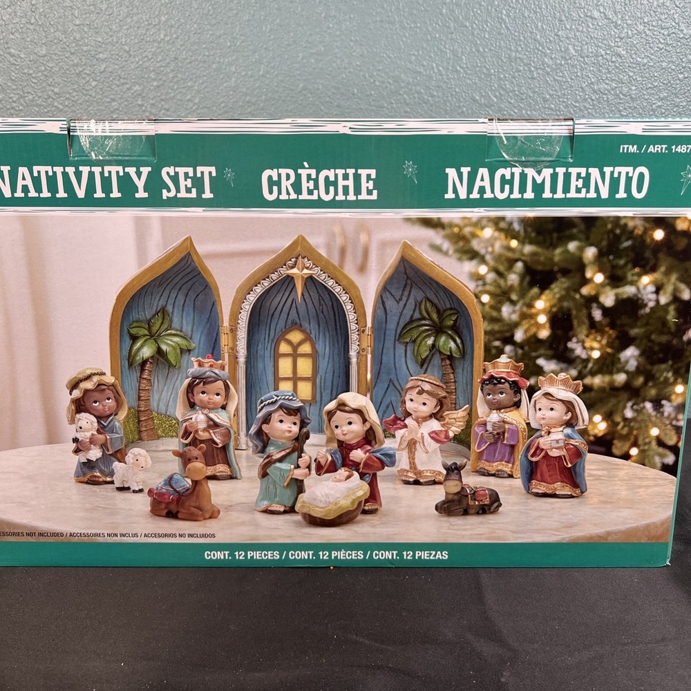 New Christmas Baby Nativity Set 12 Pieces Table Top Hand Crafted Painted Holiday